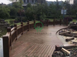 棧道平臺(tái)；圍欄-湖南防腐木批發(fā)