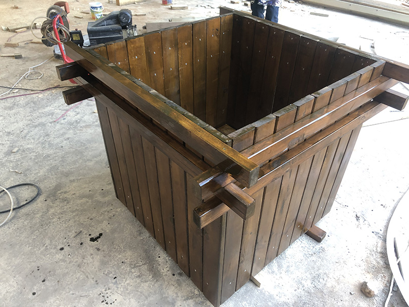 瀏陽(yáng)防腐木花箱生產(chǎn)制造,長(zhǎng)沙防腐木花箱供應(yīng)