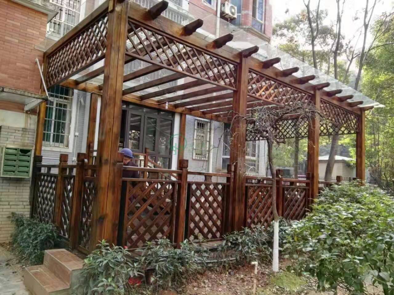 瀏陽湖南防腐木葡萄架--防腐木葡萄架安裝案例